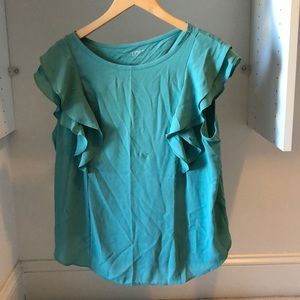 NWT Loft flutter sleeve top size L